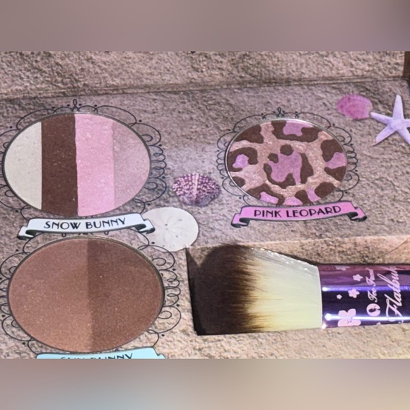 Too Faced The Bronzed And The Beautiful - Picture 4 of 8